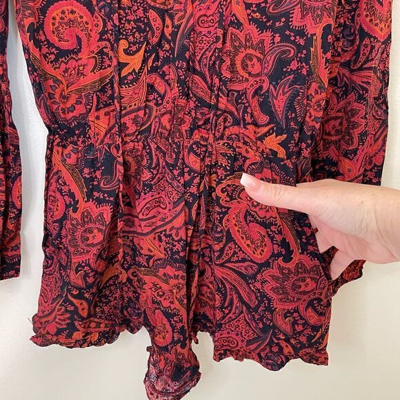 Forever 21| Medium Romper| Super soft| 100% Rayon| With pockets| Paisley print - Picture 6 of 13